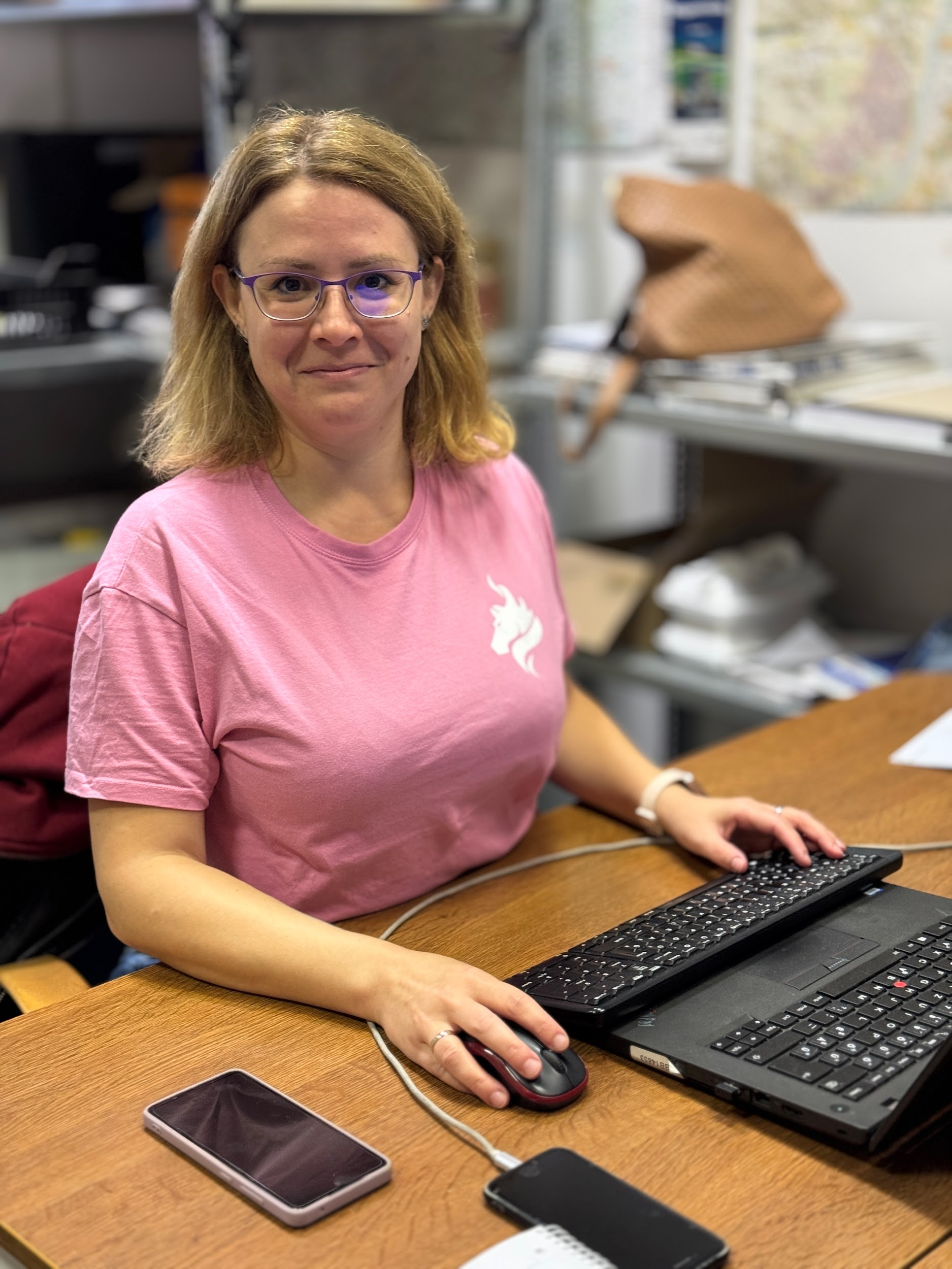 Reznicsek-Albrecht Anikó - Ügyvezető asszisztens és számlázás